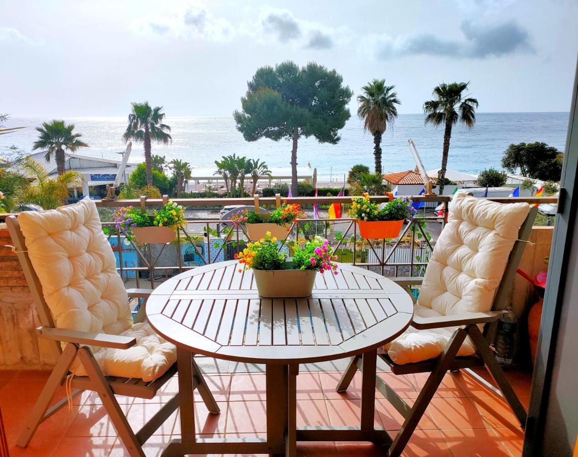 Taormina By The Sea Mazzeo Exterior foto