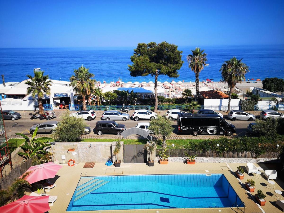 Taormina By The Sea Mazzeo Exterior foto